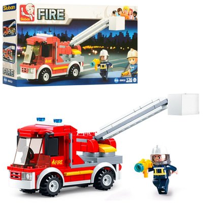Конструктор серия Пожарные, пожарная машина на 136 деталей M38-B0632