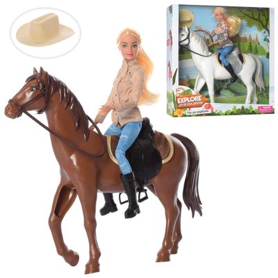 Лялька Дефа на коні, наїзниця на білому або коричневому коні 8466