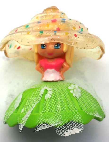 LM2346A - Лялька - капкейк Cupcake surprize салатова, кекс сюрприз з намистинками, лялька трансформер